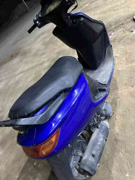 السلام عليكم اخواني دراجة فراشة نظيفة جدا المحرك مكفول والكفر مكفول والكهربائيات فول السعر 450 الف وبيها مجال للشراي فقط التواصل على الرقم التالي بي واتساب ***********
