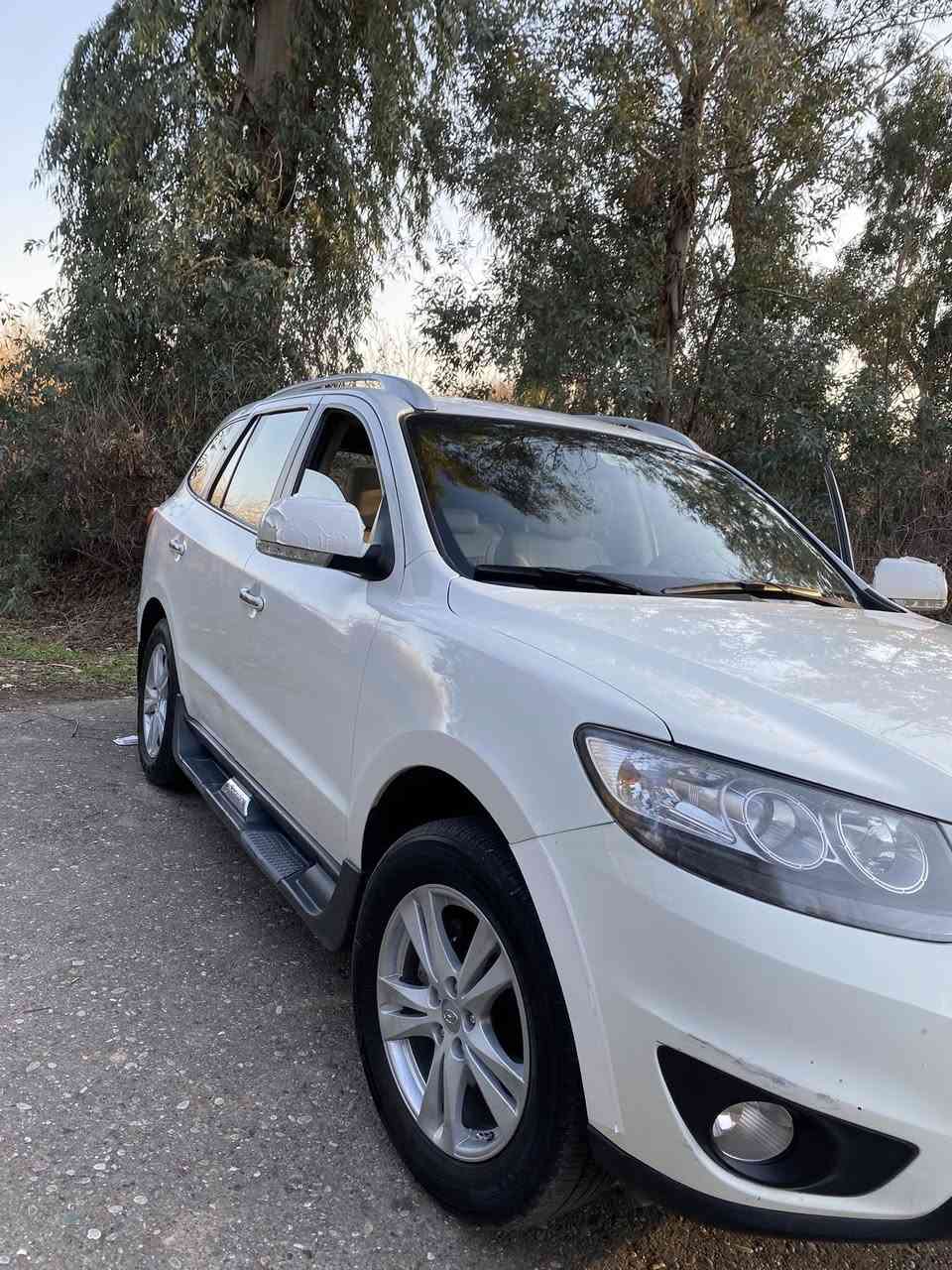 سياره سنتاقي للبيع موديل 2011 كير و مةكينه بشرط7 راكب تايرات جديد سياره كلين  عنوان كركوك قضاء دبس رقم موبيل*********** بي واتساب
