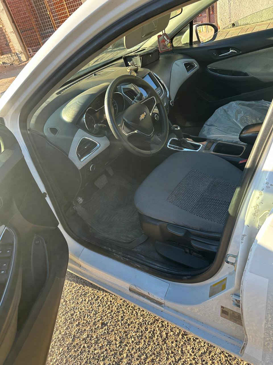 شوفر كروز موديل ٢٠١٩ رقم انبار محرك ١٤٠٠ تيربوبابين صبغ بدون دواخل السعر ٩٥ ورقة ***********
