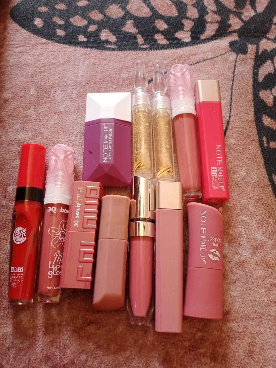 هلو بنات الي حابه تفتح مشروع صغير عندي بوكس مكياج ماركه الاصلي ميه قطعه ب 50 الف


**إذا كنت صاحب هذا الإعلان وتريد حذفه لأي سبب، رجاءا أرسل رسالة إلى الدعم الفني**