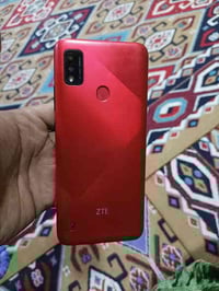 موبايل ZTE نضيف مرتب مكفول من اي عطل  ذاكره 64 شحن تايبسي بطاريه 5000 ...