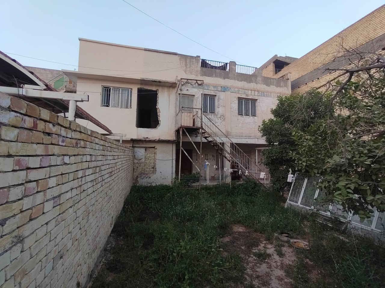 السلام عليكم درج حديد ومكينة لحيم قديمة ومتروكة
بغداد شارع فلسطين


**إذا كنت صاحب هذا الإعلان وتريد حذفه لأي سبب، رجاءا أرسل رسالة إلى الدعم الفني**