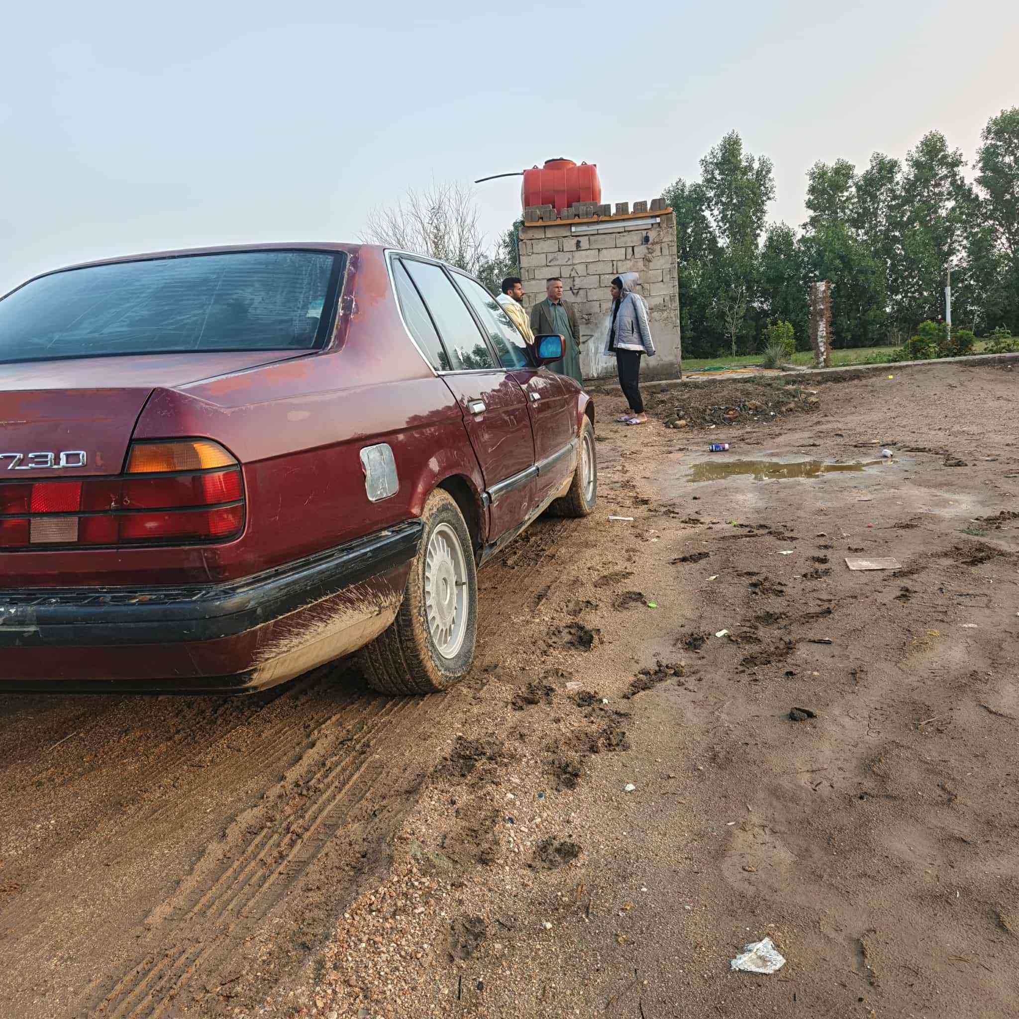 من رخصت الأدمن المحتر
 للبيع بي أم 730
موديل 1992
رقم نجف سنويه ٢٠٢٦ مكان دوانية الحمزه الشرقي
مكينه بيها خيط بخار
 جايب  رنك +كازكيت+براص
السعر ٣٥ وبيها مجال
للتواصل
***********
