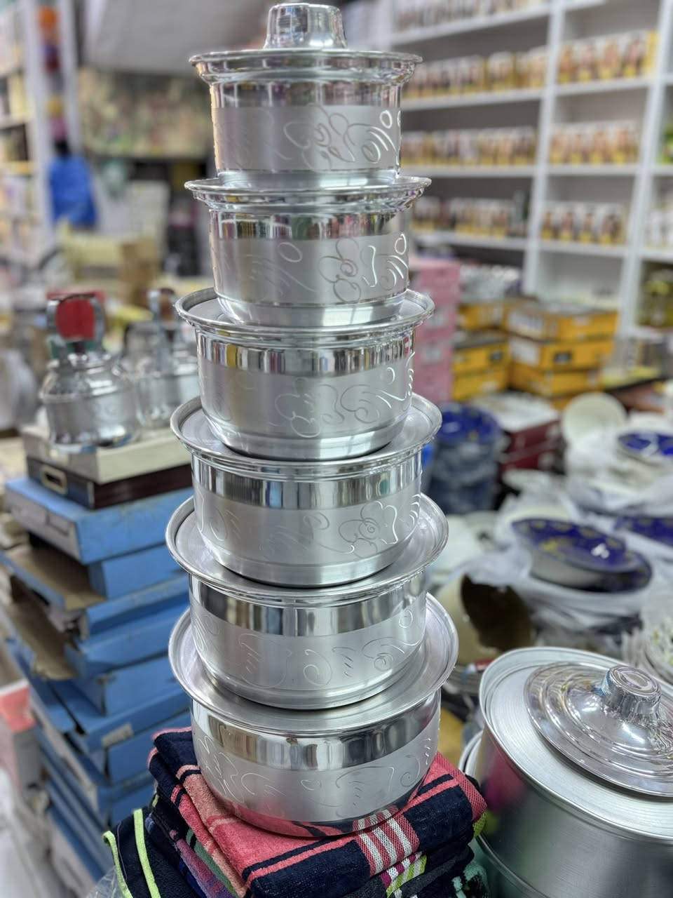 مرحبا زبائنا الكرام تم وصول عدد من الجدوره  والطاوات   وبكميات قليلة   وأنواع مختلفة لحكو عل العرض 🔥 🔥 #كلشي يخص البيت 🏠 يمنه تلكوه العنوان واسط قضاء الحي شارع التأميم قرب فلكة السينما  محل بركات الزهراء


**إذا كنت صاحب هذا الإعلان وتريد حذفه لأي سبب، رجاءا أرسل رسالة إلى الدعم الفني**