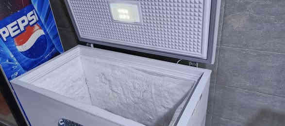 السلام عليكم
غراض مستعملة
للتواصل
آسيا  ***********
كورك ***********
حي الانتصار شارع 30
