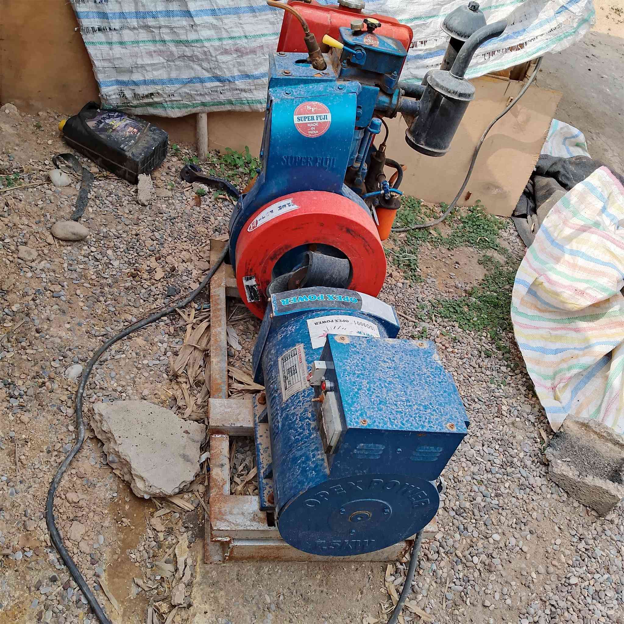 مولد 7 kv  جديد  مشتغل اقل من ٢٠ ساعة مكان ديالى السعر ٩٥٠  للاستفسار 
***********
