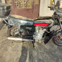 للبيع  موديل24 محركc 200 السعر 650بي مجال  اوراق كامله  مكان تاجي مشاه...