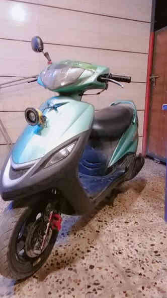 ماكس١٤٠ كلهه بلاديه كفر مكينه كاملة دراجه سلف هندر كلوب اشاير هورن مكينه ممفتوحه سلف كبيرته بلادي لا نوضح لا تبخير كلهه شغاله دهن جديد شعله معدله  لمكان الغزاليه شاري يتصل مزجر وتساب *********** سعر بدون عمله قفل ٣٠٠
