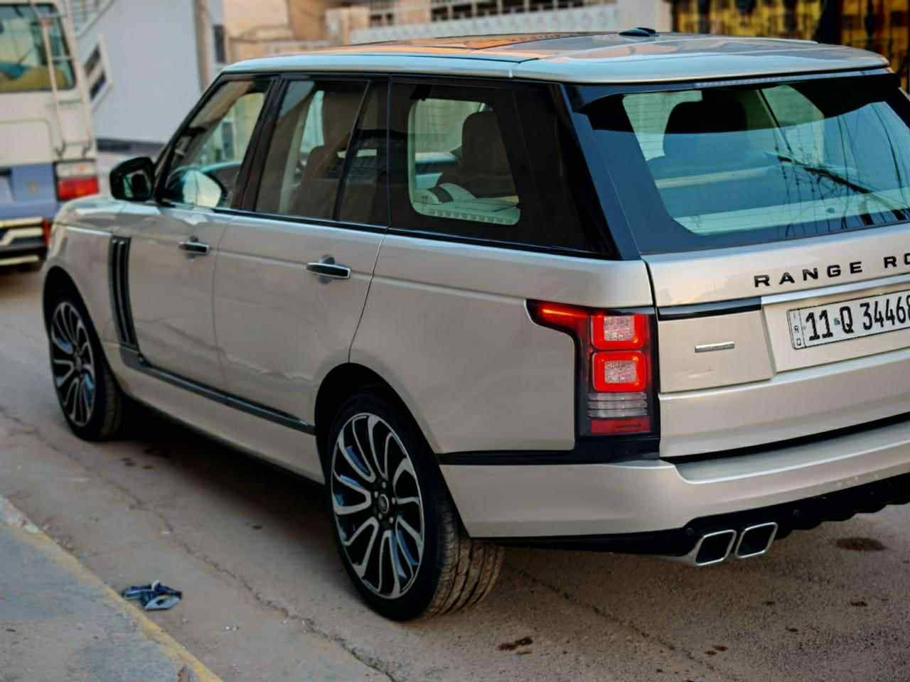السلام عليكم من رحصت الئدمن المحترم رانج روفر ڤوج 2013 جديده جديده بحالت الوكاله ماشيه 68  سعرها 31500 واحدوتلاثين ألف ونص/ عتراف مباشر رقم بغداد انجليزي  كت دعاميات از بي السيارة فول الفول مواصفاتها وجنايتها يعرفوها السيارة صفر عطل كفاله بدون صبغ مكينه 8س كبر ومكينه خير من الله حداديه خير من الله عل شركه تخم تاير جديد مكاني كربلاء للأستفسار الأتصال على الرقم ***********
