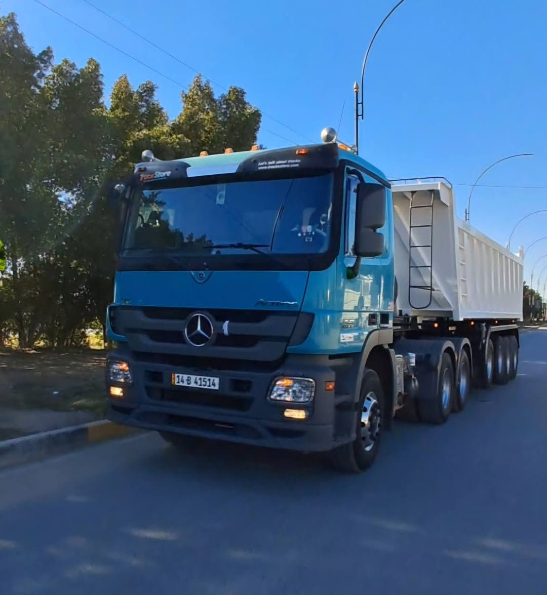 سلام عليكم اكتروز للبيع موديل 2006 شاصي 26 مجموعه سبرنك دخول جديد السياره عربانه 2026 شاكر حداد للاستفسار.اكثر الاتصال على الرقم ***********
