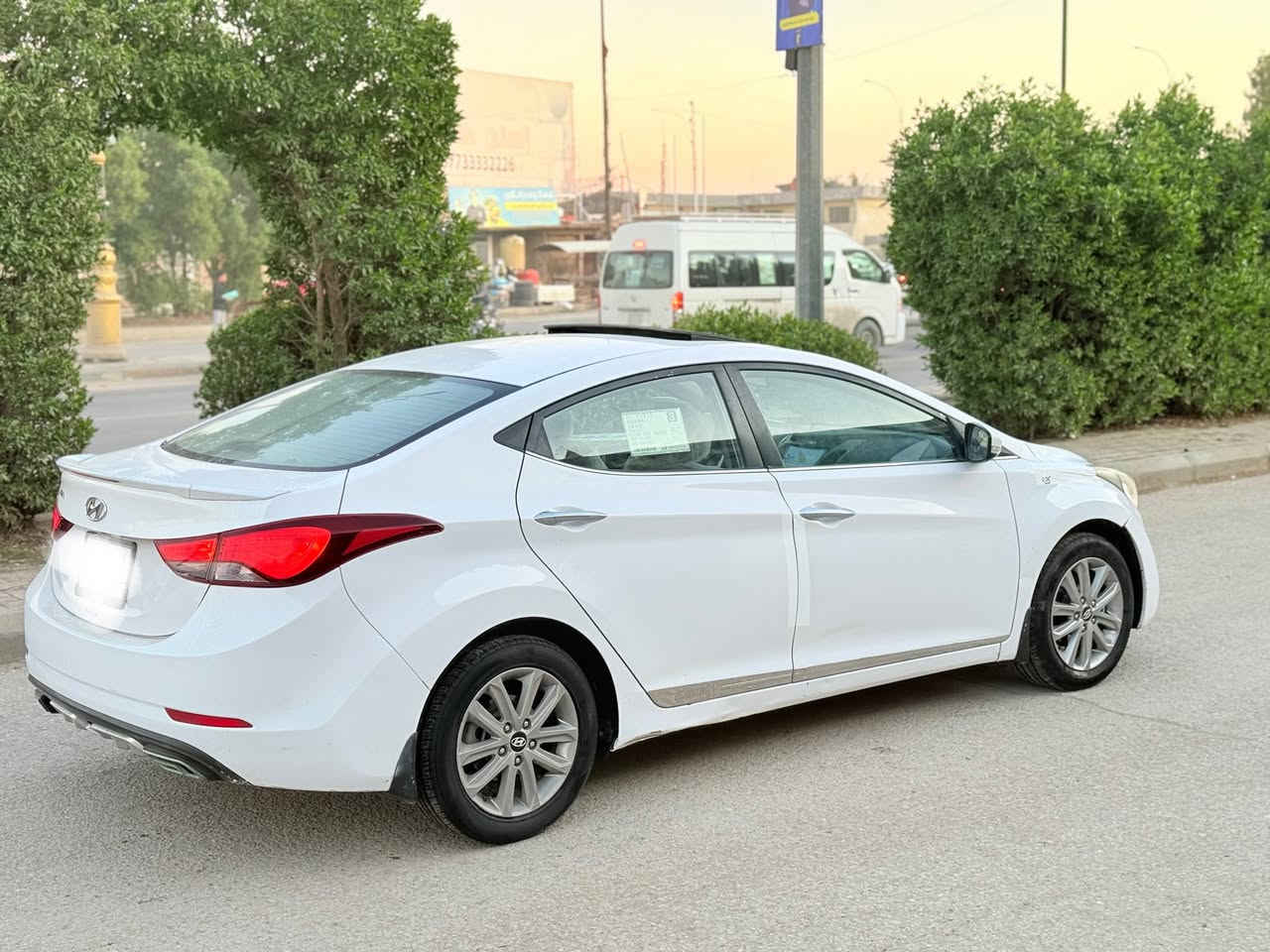 السلام عليكم هونداي لانتره 2014خليجي حره مداور ثاني يوم رقم مثنى فول 1/1مكفوله كفاله عامه بيه اشبر صبغ بل باب العبري فقط الباقي مكفول مكينه كير حداديه تخم تاير تبريد كله جاهزه ما ناقصه شي موصفات تحكم استيرن جهتين شاشه كامره ألد امامي خلفي حساس خلفي فتحه سقف مري شفط اشاير بل مري قطعتين تبريد سياره جديده بمعنى الكلمه سعر 122وبيه مجال بصيط لاستفسار ***********مكان السماوه المركز
