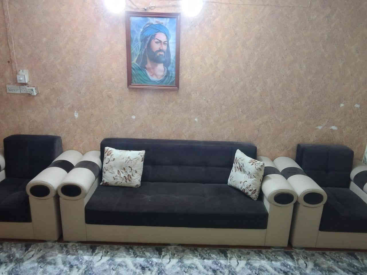 السلام عليكم
تخم للبيع مكون من 6مقاعد
مكان الكوت /العزة الجديدة
للأستفسار الاتصال على الرقم ***********
