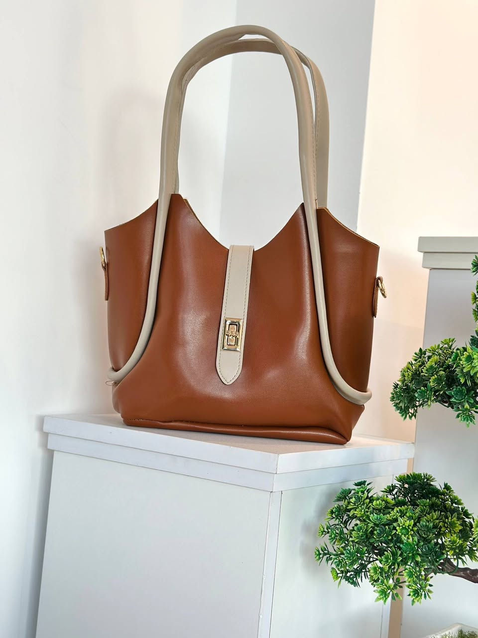 +هواي الوان
متوفر حجز للراتب

ب١٠ سعرها


**إذا كنت صاحب هذا الإعلان وتريد حذفه لأي سبب، رجاءا أرسل رسالة إلى الدعم الفني**