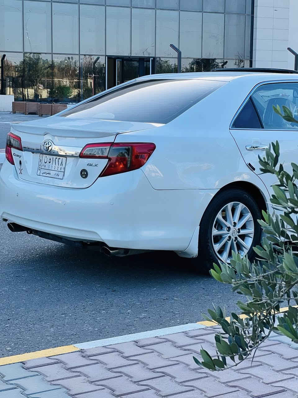 كامري 2012 خليجي فول GLX 1/1
رقم بغداد مشروع وطني تبريد قطعتين شرط
فتحة سقف برده خلفيه ترحيب داخلي 
محرك 2.5 شرط مامفتوح 
دبل گزوز فئة سبورت شركة ساير 
السياره مكفوله من الصبغ بيها مكانين بارد فقط
السعر 145 
للأستفسار التواصل خاص او الاتصال ***********/***********
