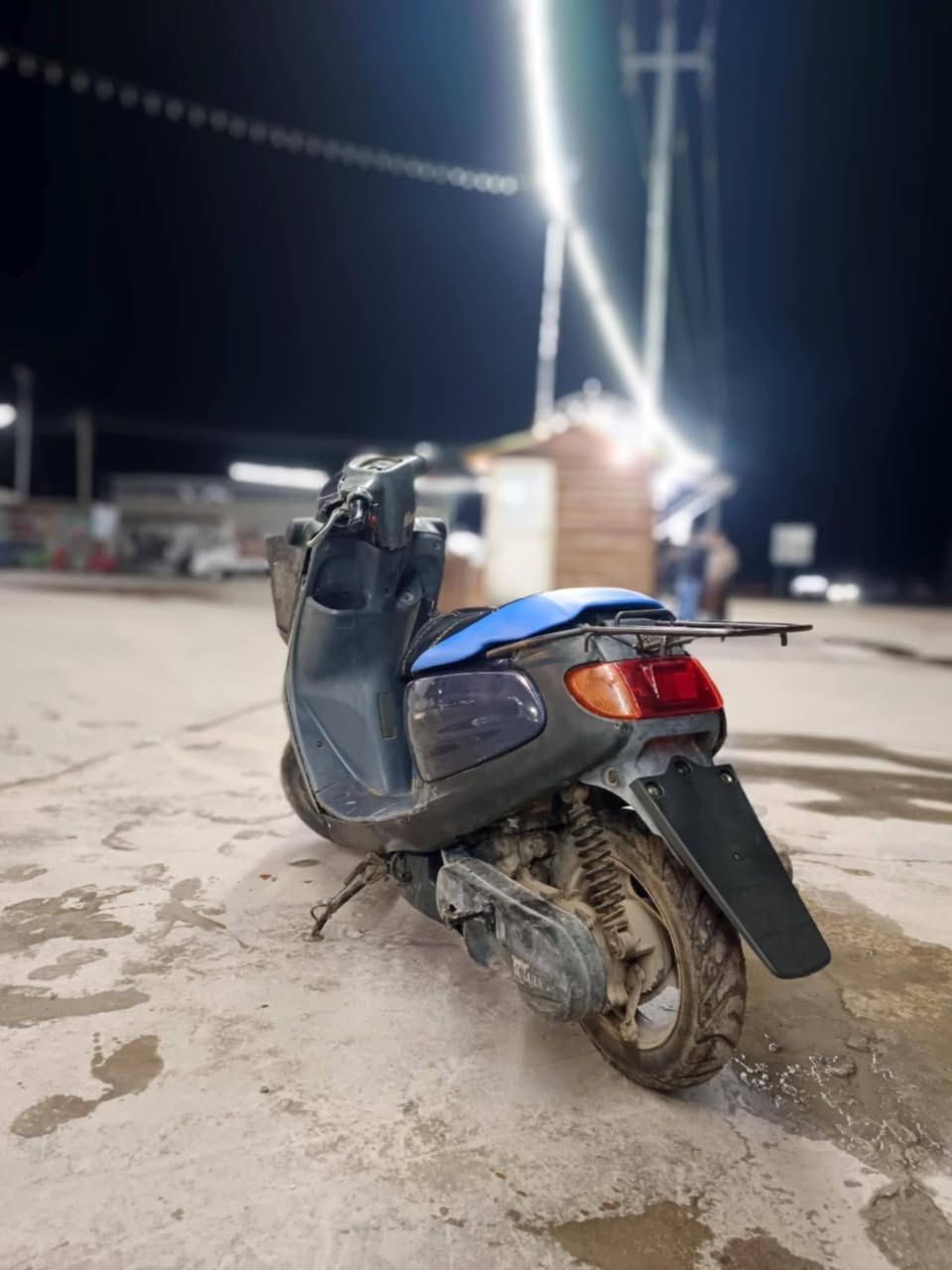 السلام عليكم
دراجة ام السلة للبيع كاملة نكرة هندر 
شلعة ومعدل تشك الكاع السعر 300مكاني مسيب مقابيل متنزة الارجوان للاستفسار عل رقم ***********
