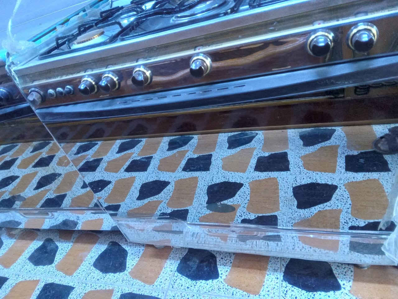 بسم الله وعلى بركة الله 
طباخات كريازي مصري ستيل درجه اولى 
العنوان محل بلدروز مجاور ابو وطن للمفروشات 
***********
ملاحظه كل طباخ سعر
