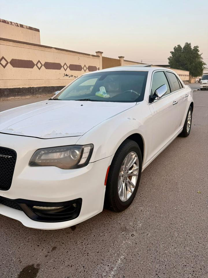 سلام عليكم اوباما حاويه موديل2016فول موصفات ادوات كفاله من الكص و ضربه والايرباك مكانه بلبصره هاتف***********وتساب فقط
