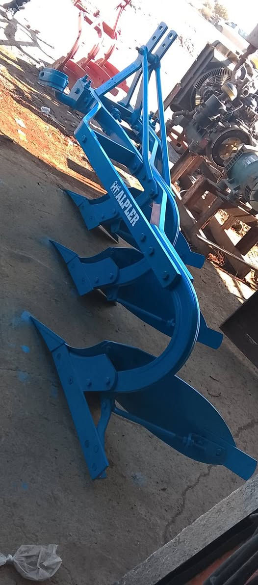 فدان تركي حجم 14ثلاثي 
حدادة علي الجنابي
موقع المحل طريق حلة بغداد مقابل مستودع نفط اللطيفية 
(***********)(***********)
