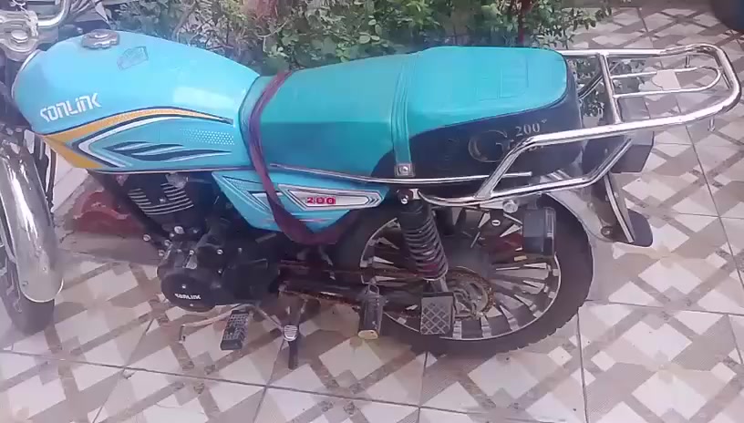 دراجه سولنك للبيع دراجه 5نمر محرك 200 ممشتغله دلفري ماشيه كلش قليل ونضيفه برغي ممفتوح بدراجه ومحرك نضيف وناعم السعر 800وبيها مجال بسيط مازنجر ماكو راسلني واتساب فقط على هل رقم ‏‪***********‬‏
