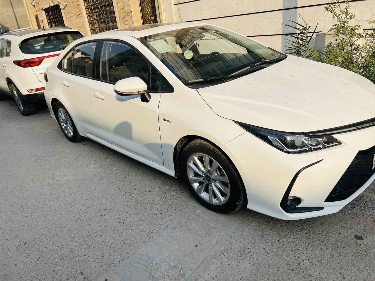 للبيع كورلا 2025 هايبرد 
فول مواصفات 
فتحة 
كشن كهرباء 
كشن جلد 
ماشية 12500 
مكانها زيونة 
سعر 151 
للاستفسار ***********
