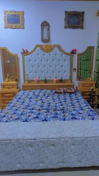 غرفة • للبيع • بيها مجال