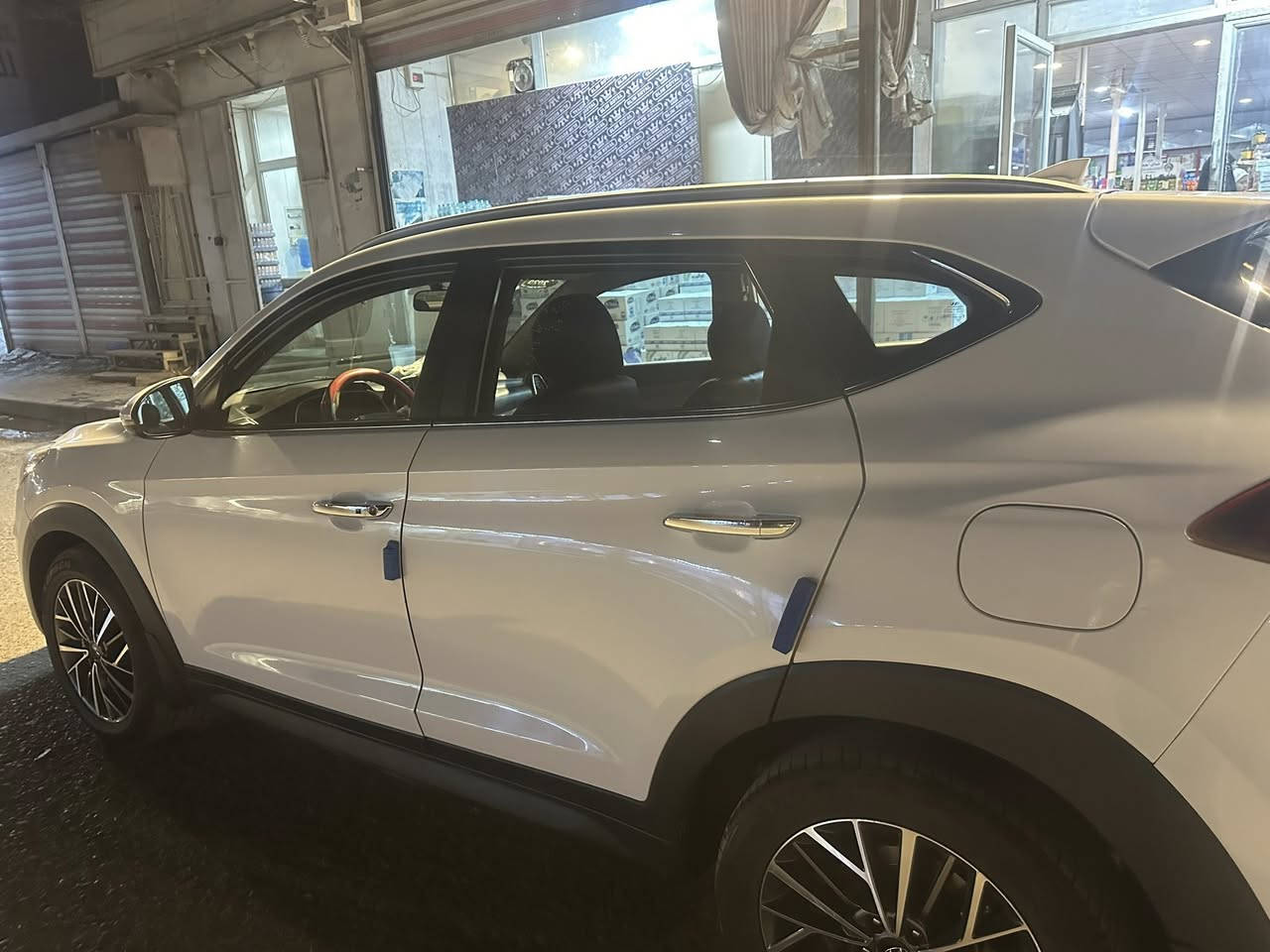 توسان 2020 خليجي  نجف باسمي مباشر مكفولة من الضربة والصبغ والشخوط المواصفات المعروفة سايد بريك بالرجل كشنات كهرباء بصمة تشغيل وابواب بالاجكتور دوار شحن وايرلس وبعد مواصفات الشراي يتفضل خاص


**إذا كنت صاحب هذا الإعلان وتريد حذفه لأي سبب، رجاءا أرسل رسالة إلى الدعم الفني**