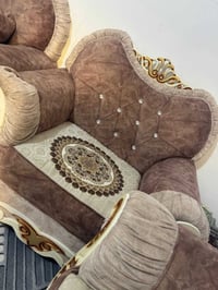 طقم ملكي • ١٠مقعد • طبلات ٤صغار