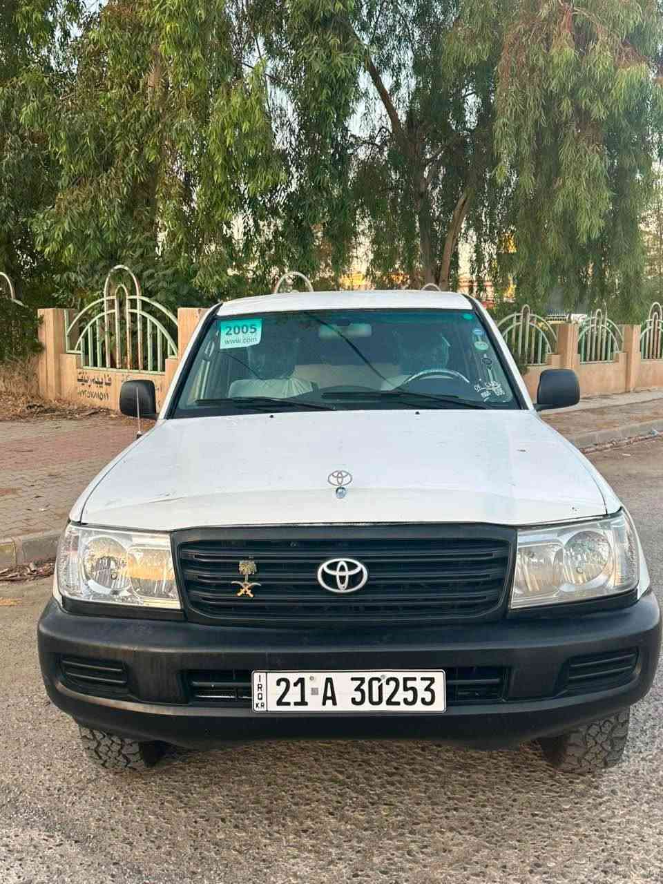 موديل 2005 فول عادي / 
سياره رقم سليمانيه جديد باسمي شرط تحويل وغرامه نفس اليوم 
بطاقه بانزين موجود سياره غاز وبانزين سيستم غاز ايطالي شرط بدون عيب
والسياره شرط كير محرك واكسل كفاله وشرط تبريد وتايرات جبليه جديده فوول 
السياره ابيع صبغ عام مكان السياره كركوك اده شراي اقرا المنشور وبعدين خابر وبخدمتك 
السعر (110$) وبي مجال قليل للطيبين
خابر عل رقم او واتس اب (***********)
غير متوفر فيسبوك كركوك, العراق

