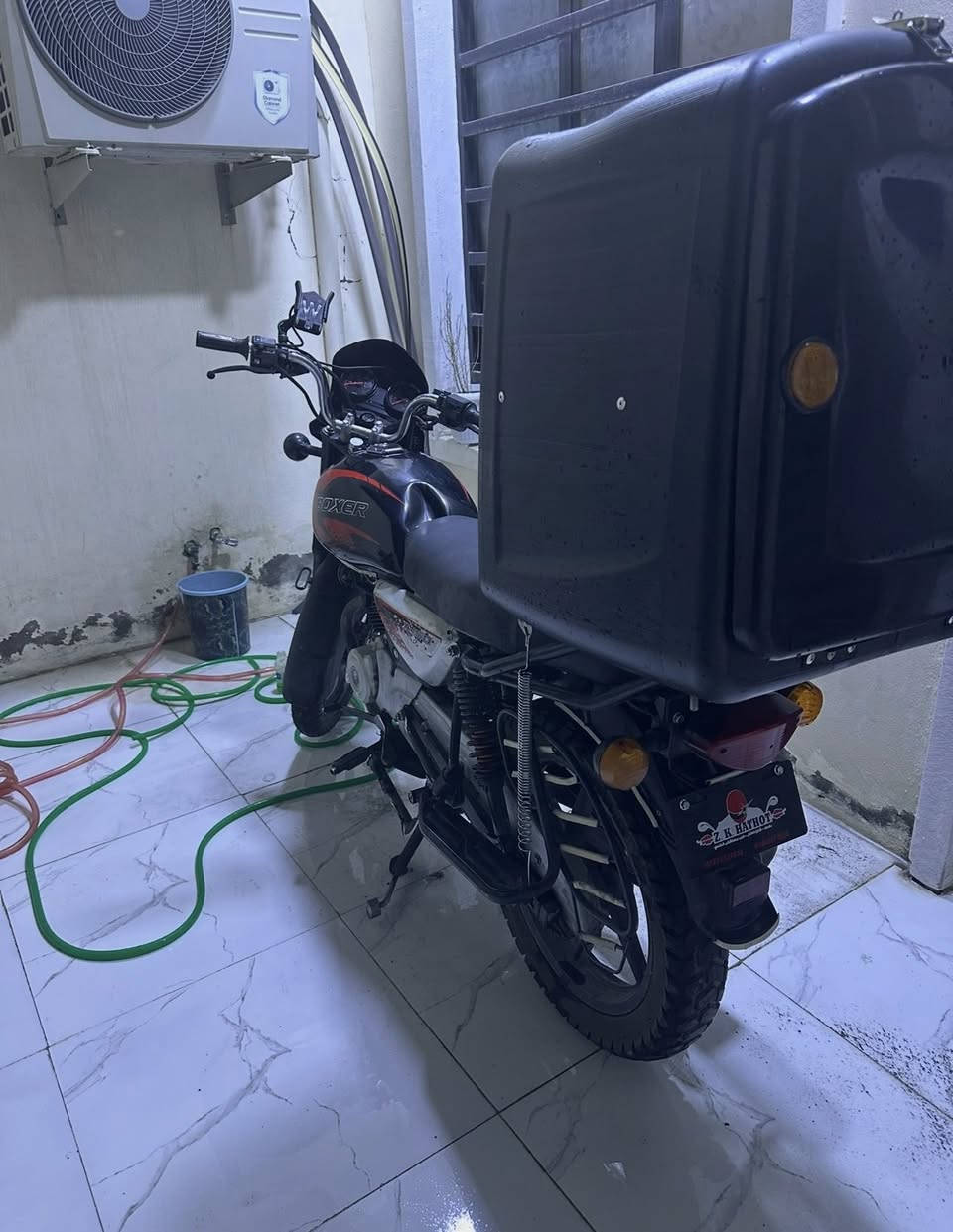 سلام عليكم بوكسر 23للبيع او مراوس بيراني بس صوط بلمحرك مابيها شي تمشيك خير من الله موجود خاص


**إذا كنت صاحب هذا الإعلان وتريد حذفه لأي سبب، رجاءا أرسل رسالة إلى الدعم الفني**