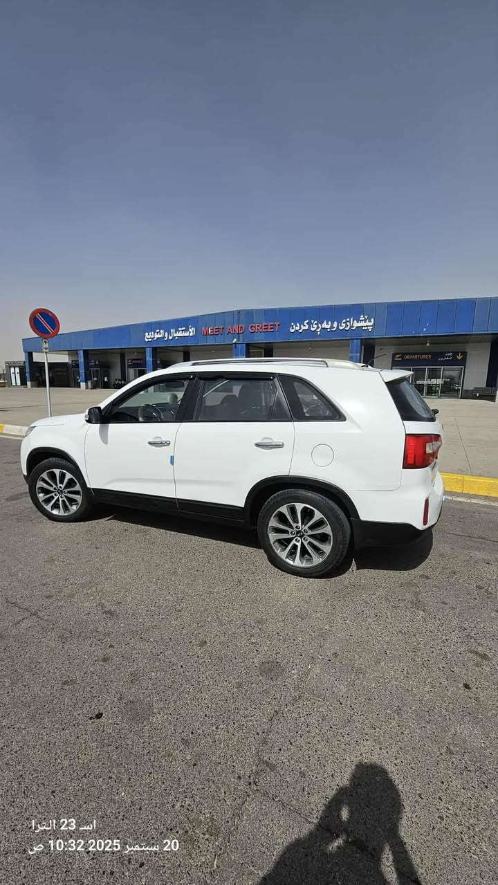 سورنتو خليجي
2014 للبيع
فول مواصفات عدا بانوراما
٤ سلندر
٧ راكب
٣ قطع تبريد
بصمه تشغيل + ابواب 
  كاميرا حساسات جانبية
كشن السايق كهربائي
تحكمات ستيرن
ويل كروم حجم ١٩
بردات بلادي
  مرايه شفط
 ماشيه 180 كم 
السياره ضررها بس بارد موضح بل سونار +السقف بي رصعات  ليس حالو 
 السعر 163 بيها مجال
موصل 
***********
***********
