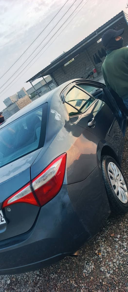 السلام عليكم كورولا 15 مكان السياره الشرقاط الساحل الايسر ومحرك خير من الله ماشيه 160 بيها اربع قطع بخ السعر 110 بيها مجال شيء قليل بدون تبديل اي دعم ماكو بالسياره سنويه لل 26 /***********
