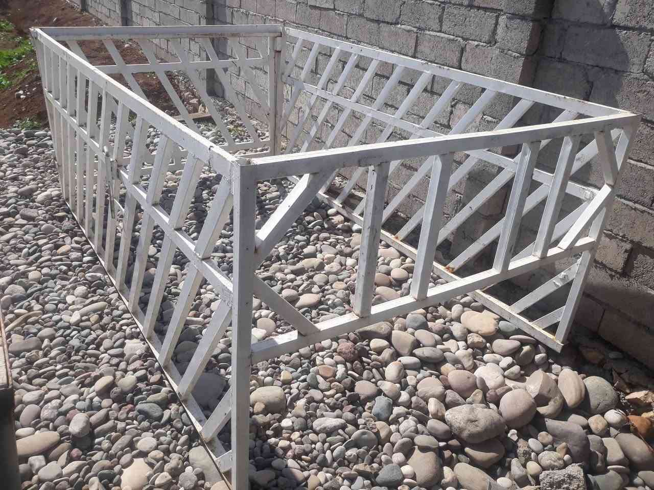 السلام عليكم 
محجل كيا للبيع
***********
