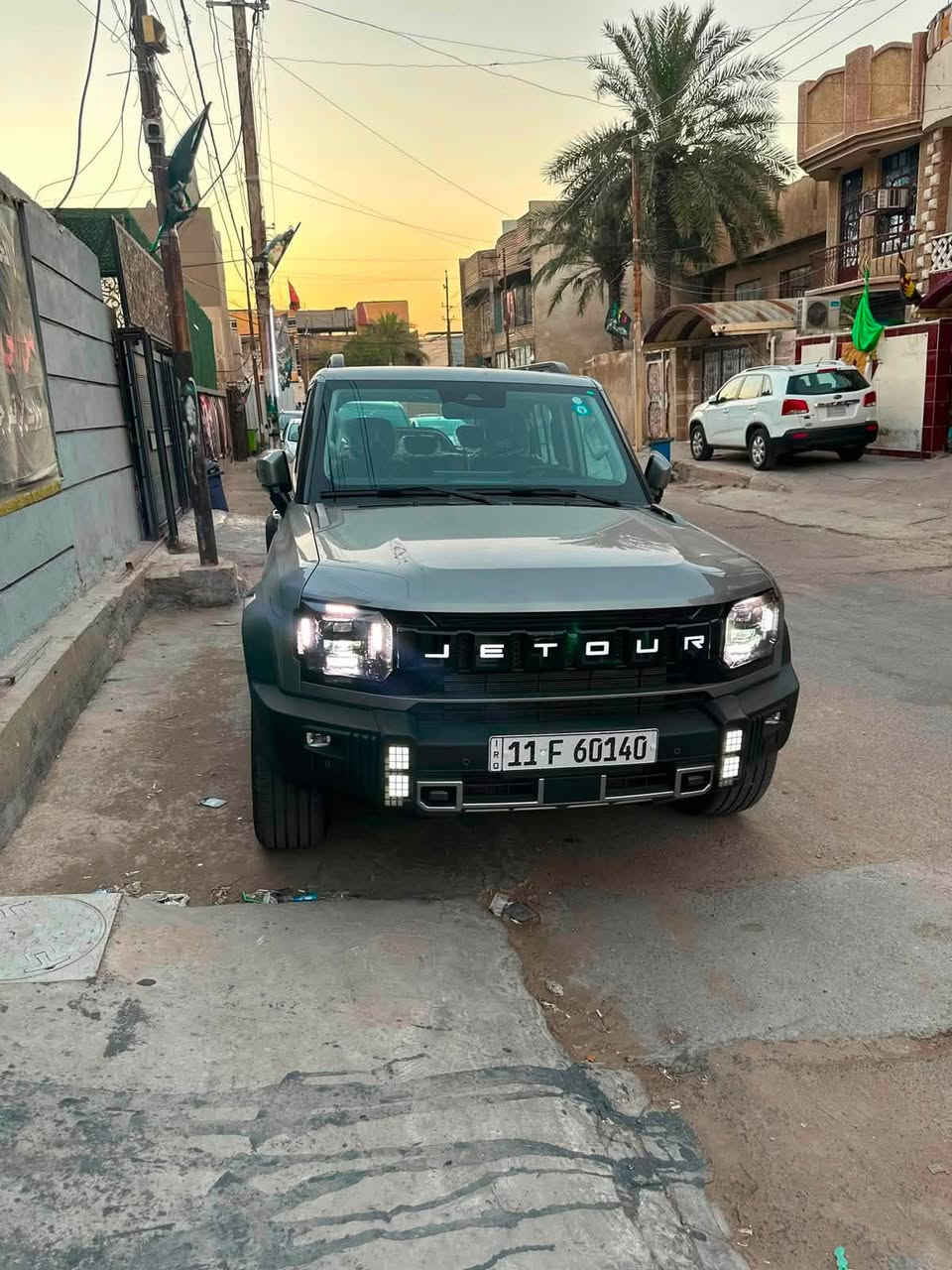 السلام عليكم
جيتور t2 موديل ٢٠٢٦ بلكن 
رقم بغداد باسمي 
داخل زيتوني وحزام برتقالي 
ماشيه ١٥٠٠ 
اخت الزيرو ونضافة ١٠٠٪؜ مكفولة من الرصعه والزلغ 

***********
***********
