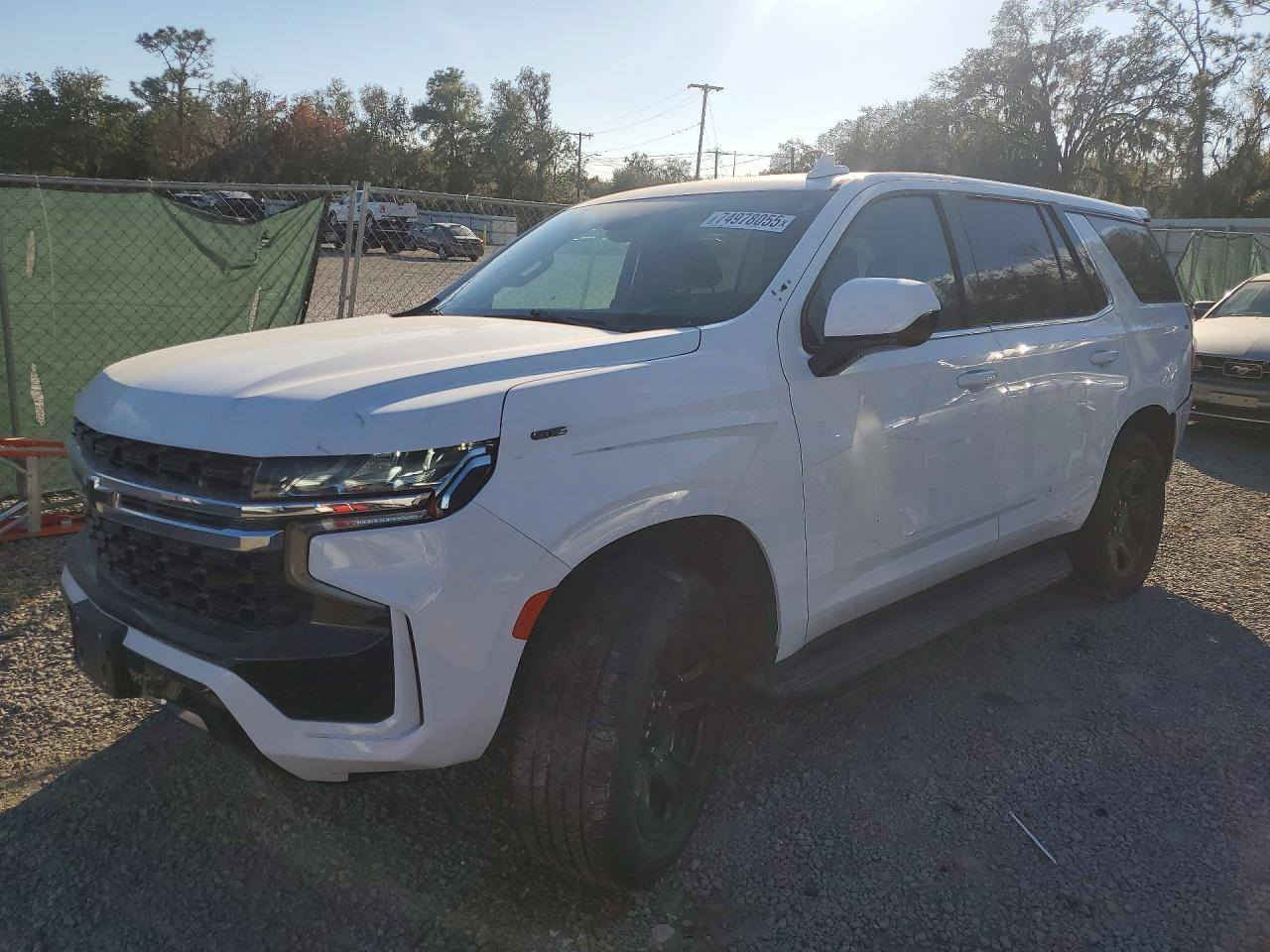 بيع مباشر 238 ورقة 
تاهو 2024 ماشية 17 ألف Mi
حادث خلفي بجم كبس بدون ايرباك 
#البطاط_للمزادات
للأستفسار 
***********
