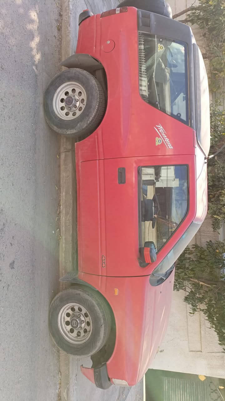 اوبل فيكترا للبيع السيارة دفع رباعي تك باب كير عادي مع لوا كير   
2000 للدفع الرباعي  محرك 
خانه بيه اسم تبخير سحبها كلش قوي لان السيارة رياضية القمار قابله للفتح والجامه الخلفية قابله للفتح السيارة من نزلتها من الرميه على أيدي ونادر اكوا منها أهل كركوك مختصين بيه طبعا بيه رقم دولي بغداد مجدد قبل أيام مع السنويه وتحويله باسمي الي مهتم يتصل أو  
يراسلني واتس ممتواجد 
بالفيس رقمي ***********
سعر السيارة 42$  ورقة
