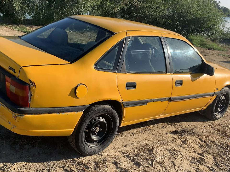 اوبل فكترا موديل 93 كابون بانزين موجود نقابه مصفره   محرك لا صرف لا بخار كير شرط محرك حجم 18 صدر نص عم
السعر31 وبيه مجال
***********
