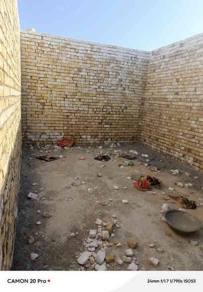 يالله بيت مساحه 180 متر واسط نعمانيه منطقت حي المتنبي شارع طلال يبعد عن شارع 300 متر بناء طابوك كاعيه رفت صب شارع سبيس مستوا شارع العام كدمات ماء كهرباء مجاري سعر 30 بادارت محمد دليمي ***********
