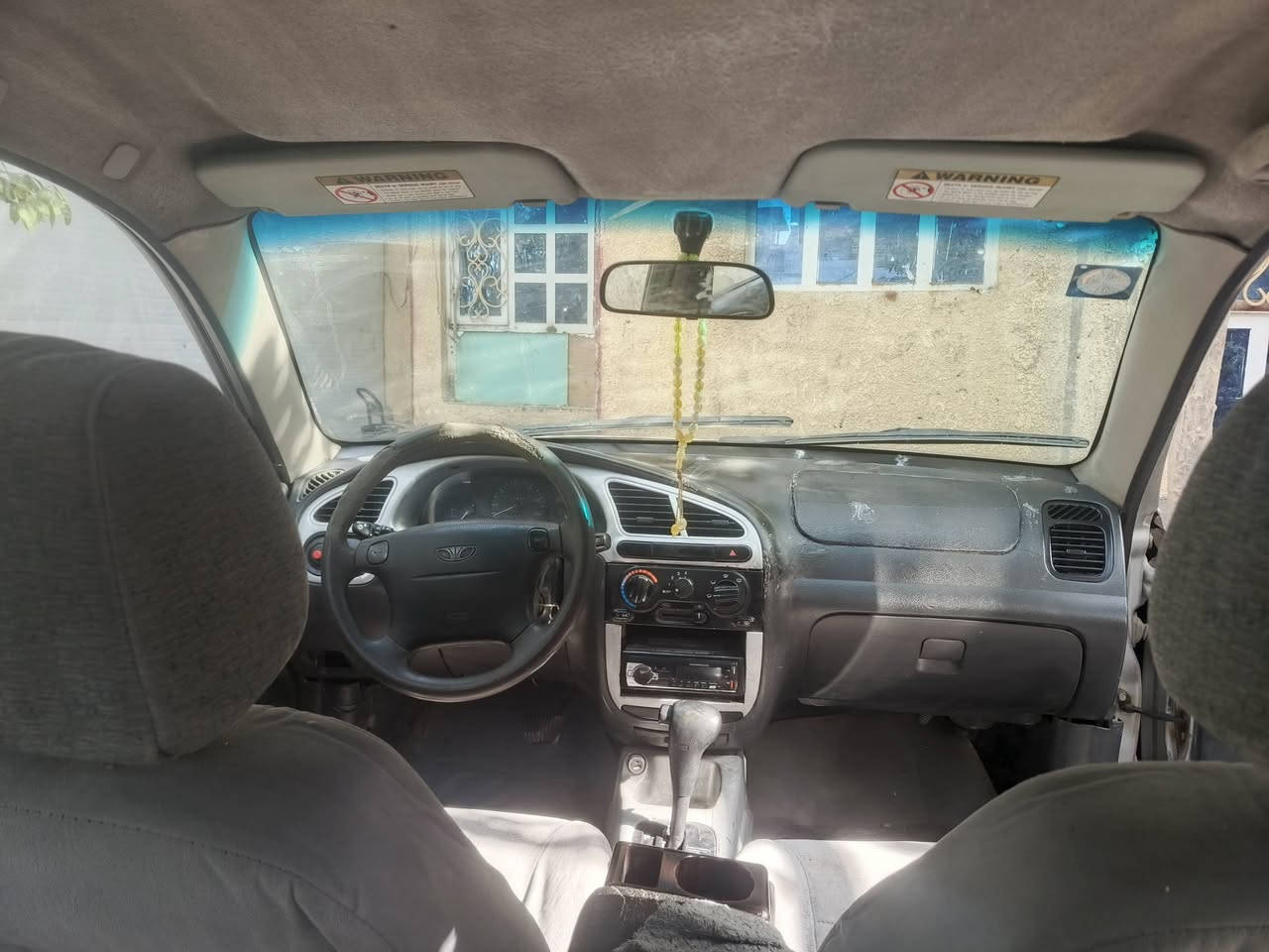 سلام وعليكم دايو لانوس موديل 2000 كير ومحرك  اخير من الله وصدر جديد تخم تاير جديد مكاني ابو غريب *********** السعر 27 بيه مجال
