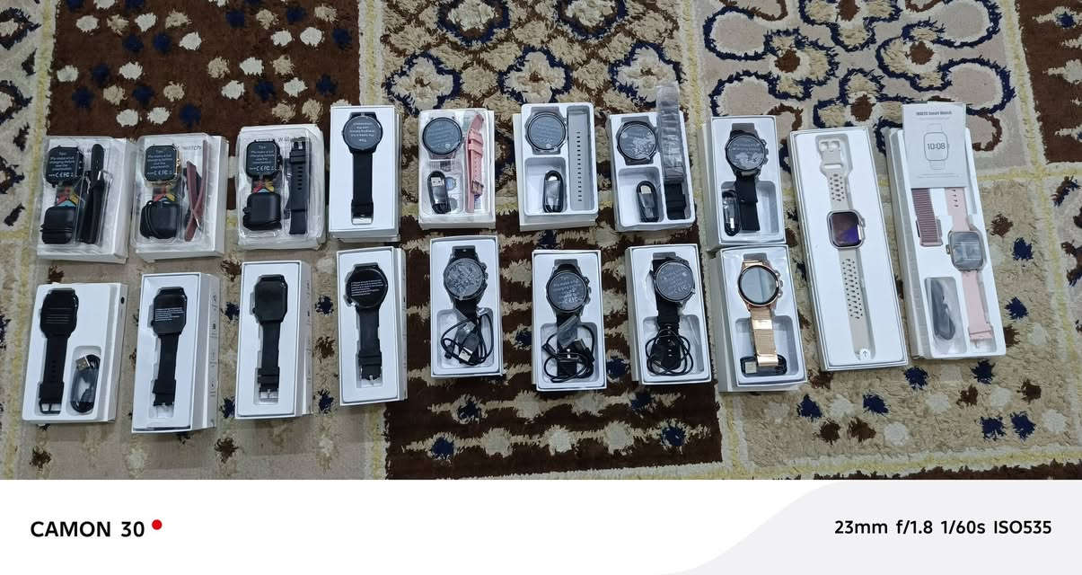 ساعه سمارت جديد مال امازون شلعه العدد 18 ساعه بيحن شلعه السعر 200 مع التوصيل  ***********
