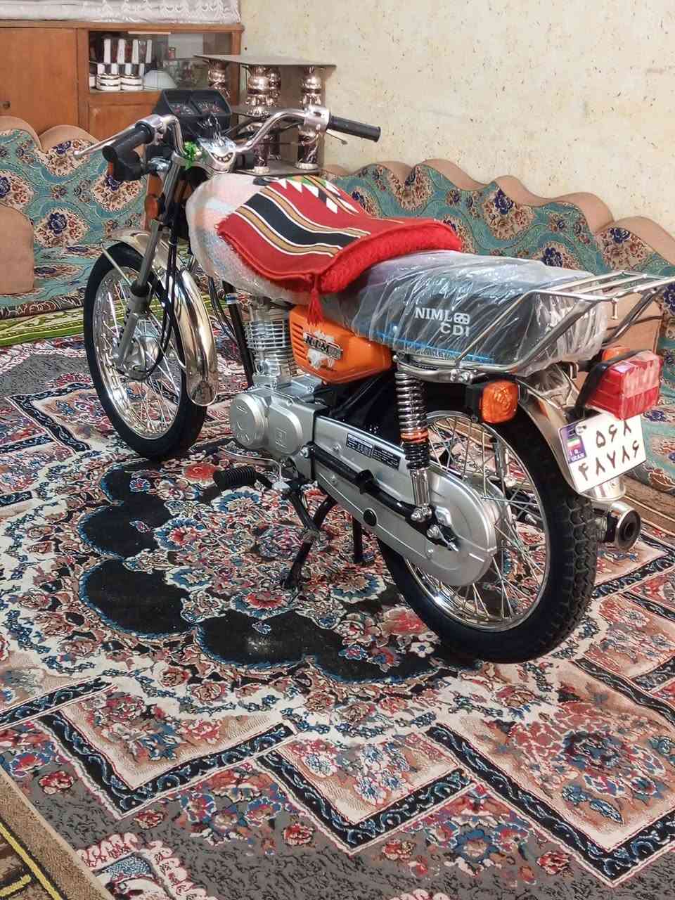 السلام عليكم دراجه للبيع دراجه اربعه كير مكفولة كفاله عامه 26 مكانها بكربلاء دراجهه ناعمه*********** شراي يتصل 725 🫵
