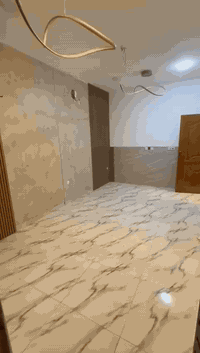 للإيجار ☑️

شقه طابق اول جديده تحتوي غرفتين وصاله ومطبخ مع صحيات ومدخلين ع شقه من صاله والمطبخ مع بالكونه 

والموقع 📍 بغداد حي الجامعه 

وللاستفسار  ***********  متوفر واتساب ✅
