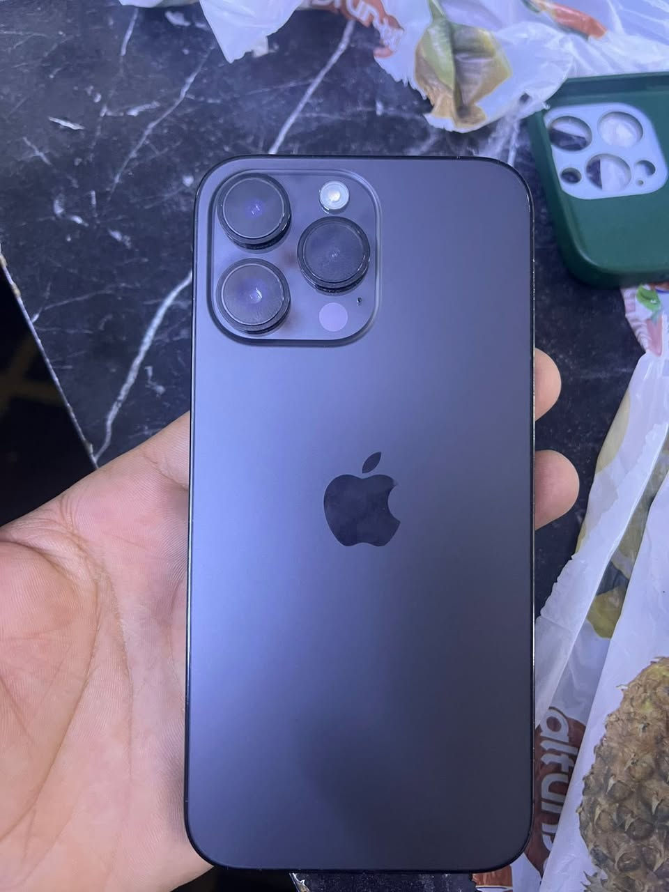 سلام عليكم ايفون 14pro max ذاكره 256 بطاريه 84%  لاستفسار اتصل علا هاذا الرقم ***********.      مكاني بغداد الشعب السعر ٨٢٥الف  مكفول ما مفتوح الجهاز
