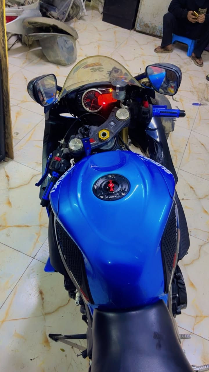 سلام عليكم جكسر مديل 2014 حجم المحرك 750 دراجه مكينه وكير مكفولات  استفسار اكذر خاص


**إذا كنت صاحب هذا الإعلان وتريد حذفه لأي سبب، رجاءا أرسل رسالة إلى الدعم الفني**