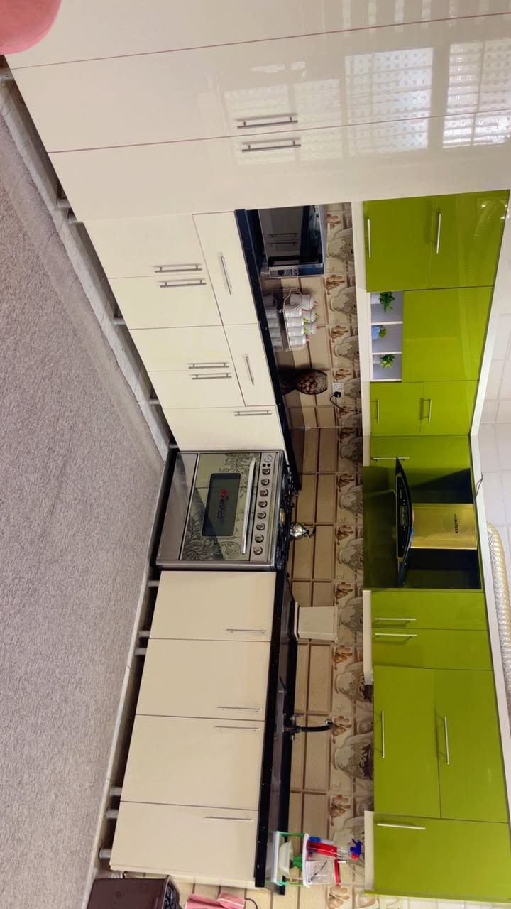 بيت طابو زراعي سند 25للبيع
طويريج /الحولي /مقابل حي العسكري :شارع نظوري 

بالتحديد قبل حلويات الحمداني

المساحة 250م 

بناء حديث درجه الاولى 

طابق واحد 

غرفتين نوم 

وصاله كبيره

واستقبال كبير 

مطبخ 

وصحيات داخليه وخارجيه 

كراج وحديقه 

كما موضح في الصور 

لمعرفة السعر 

مراسلة الصفحة 

الاتصال على الرقم  ***********
