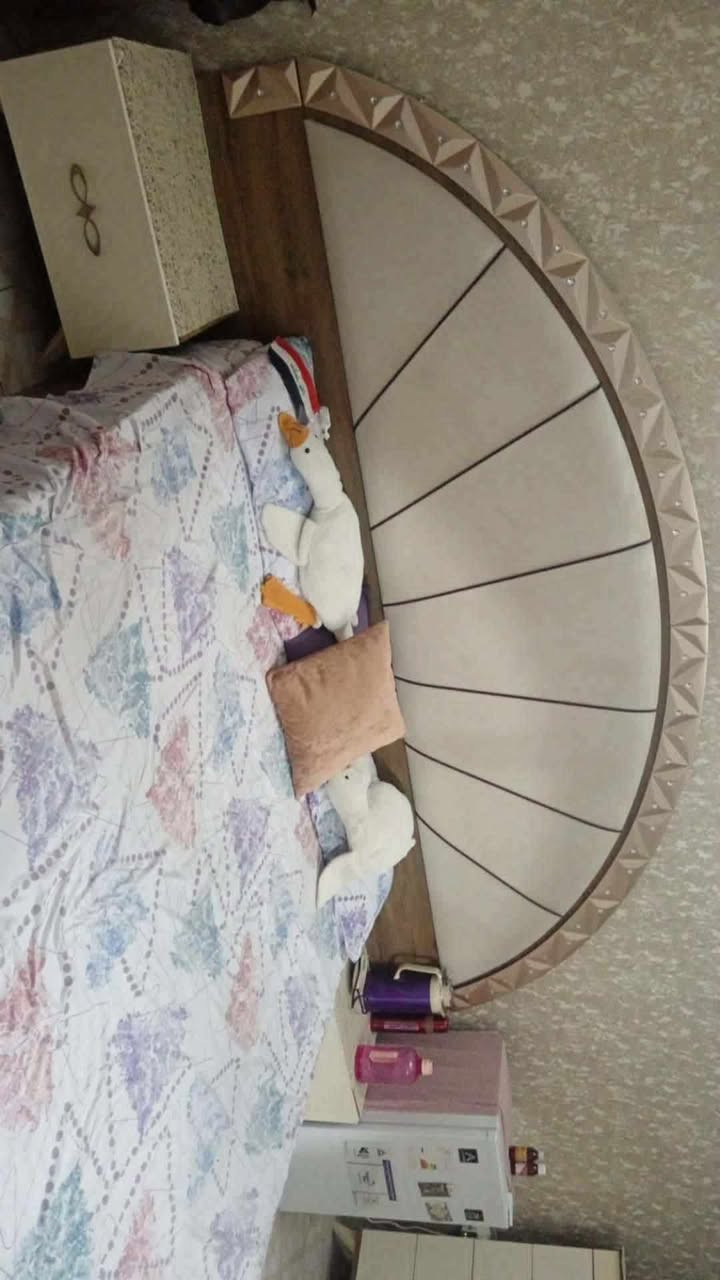 غرفه 9 قطع  تركيه تفصال نضافه فول 💯 
مكانه بغداد الثعالبه الاستفسار اكثر تواصل خاص 
اي شي عدكم دزو ابيعه 💐


**إذا كنت صاحب هذا الإعلان وتريد حذفه لأي سبب، رجاءا أرسل رسالة إلى الدعم الفني**