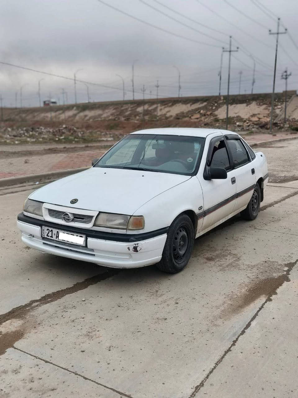سلام عليكم اوبل فكتره موديل 91 محرك 20 سنويه بسمي جديده حته تاريخ 2031 گير اوتماتيك بطاقەمال بانزین موجود  رقم سلیمانیه  عنوان كركوك للاستفسار اتصال ع رقم ***********
