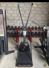 متوفر للبيع جهاز سكاي روينج جديد  للأستفسار : 07804198085