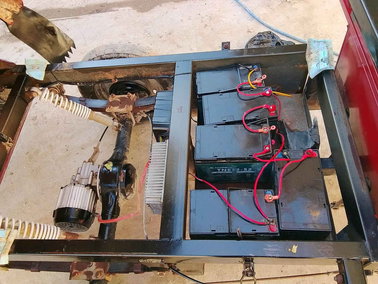 ستوته شحن ٥بطاريات كله شغاله ٨٥٠ أبي غريب ***********
