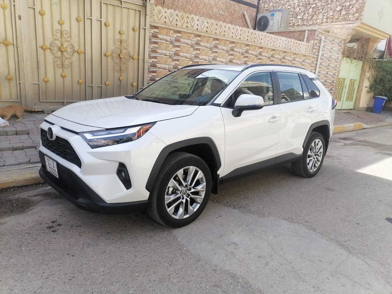 تيوتا راف فور موديل 24 فول 1/1 السعر 245 وبيه مجال بصيط لاستفسار ***********
