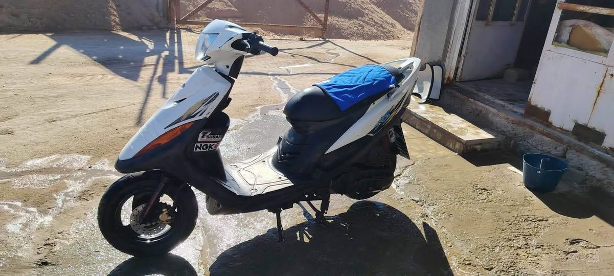 سلام عليكم شباب دراجه ماكس عدله بلاديه برقي ما ملعوب بي دراجه خير من الله دراجه حلوه تخبل مال جنيايه  مكاني حصوه سكندريه سعر 850وبيها مجال  دراجه وكاله مكفوله كفاله عامه *********** تصال عل رقم
